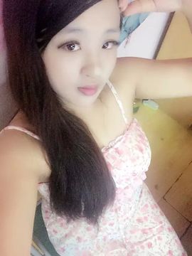 @泳儿主播照片