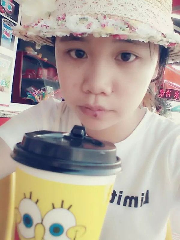 XXS夏小三的主播海报