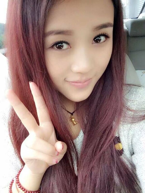别哭，敌人会笑的主播海报