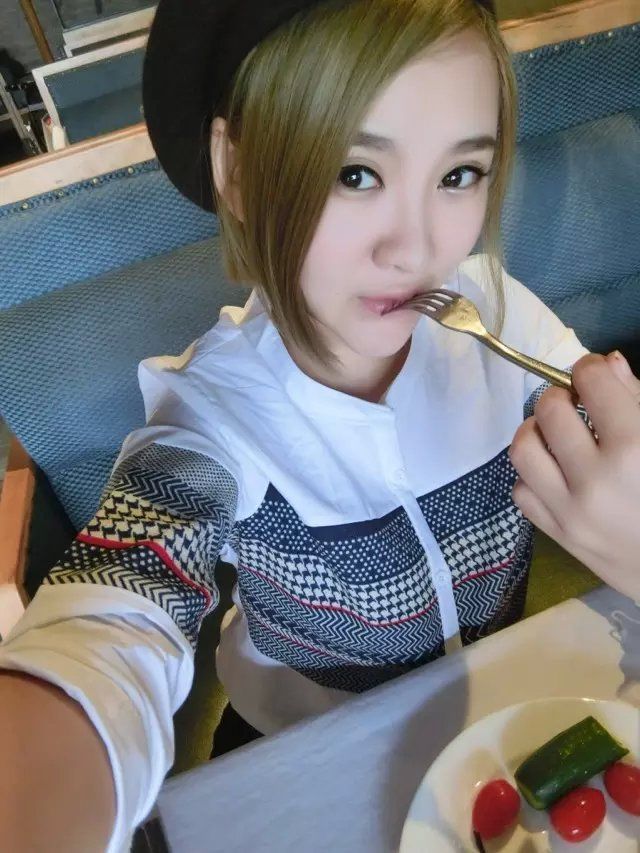 ╰❥丶谁在爱你﹍☂的图片