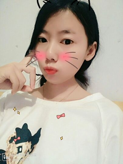 韩骐樾主播照片
