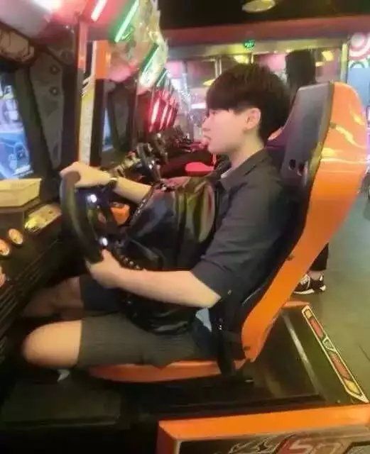 宇谦爸比的主播照片