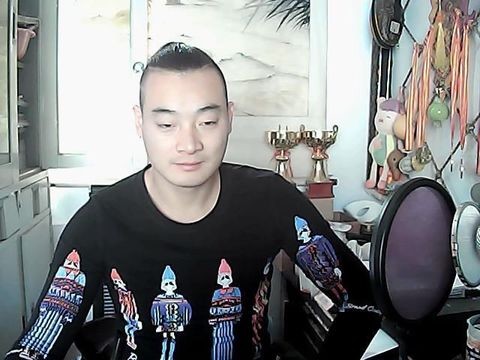 孩子们的雷爸爸海报