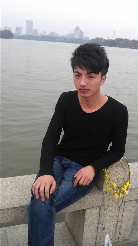 Mriss旧酒主播照片