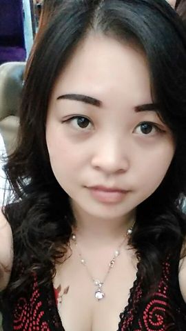 蚀骨💕冷美人主播照片