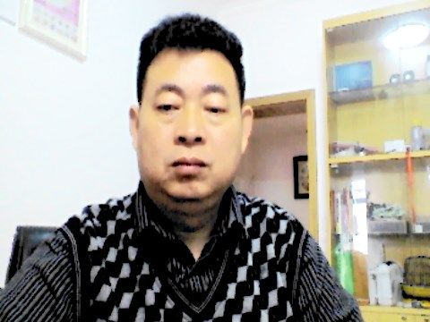 a雄哥主播照片