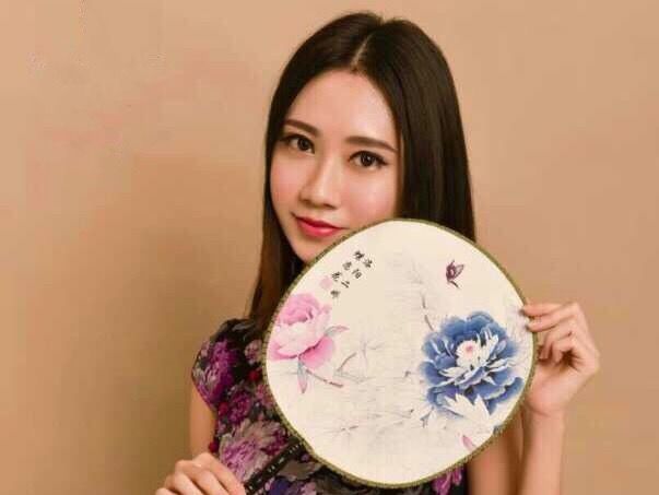 ❤❤小伊哈撒哟的主播海报