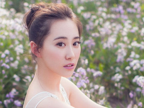 面具小鱼儿海报