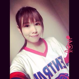 悲伤诗人流浪死亡主播照片