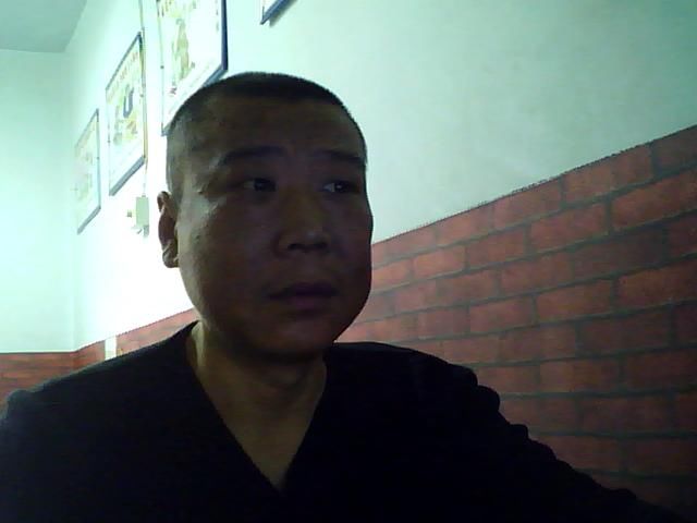 长春老酒的主播照片