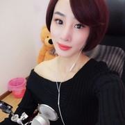 Crystal丶小静