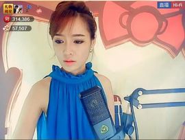 风中的风铃主播照片