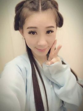 じ★╮凡间精灵小小✿主播照片