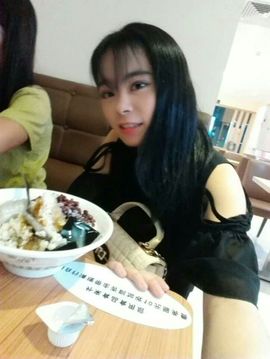 小诺0323主播照片