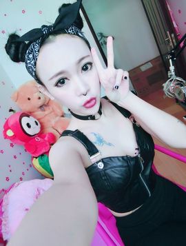 貓爺、主播照片