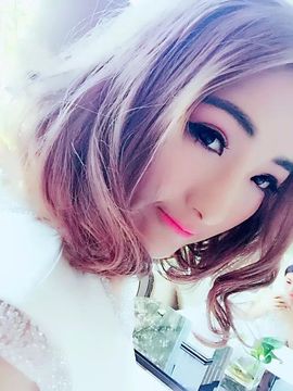 模特~雅宝儿主播照片