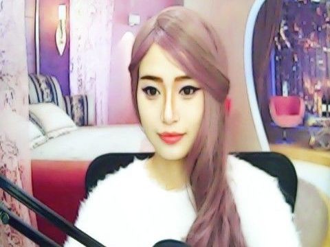 天骄ㄨ薇儿海报