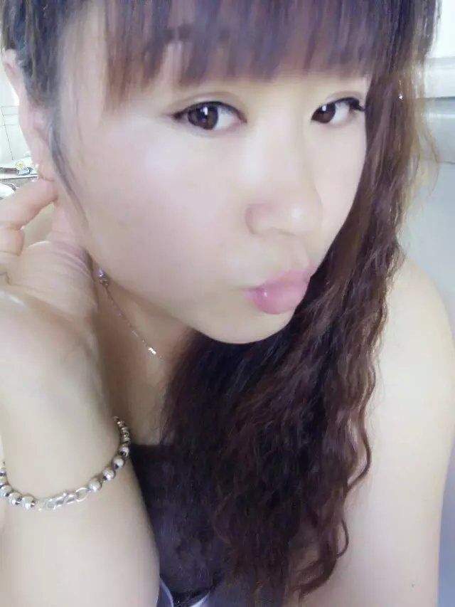 ；吴秀波；的主播照片