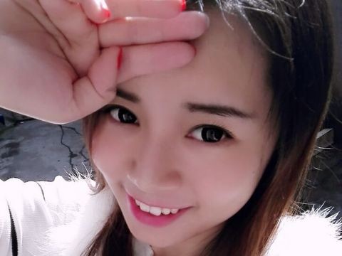 ✿゛似如初见海报