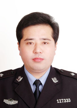 请注意你的行为主播照片