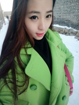 荷曦♫つ主播照片