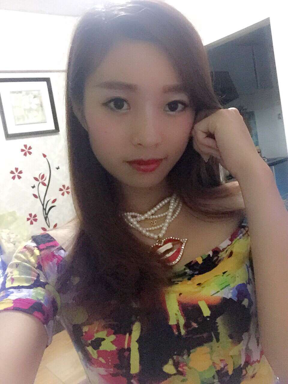 小骨-不露骨的主播照片