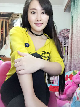 平儿爱唱歌❤️猴主播照片