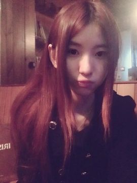 瑞瑞❤走调女王主播照片