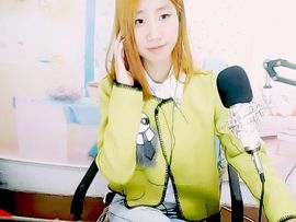 凉生过客主播照片