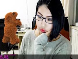 糖果甜腻腻主播照片