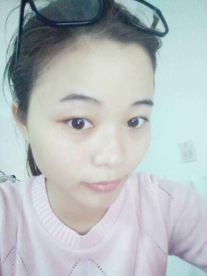 小腰妹妹的主播照片