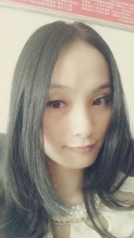 寶呗雨主播照片