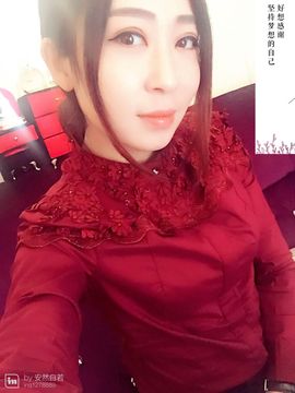 小美金桐主播照片