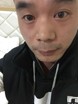小冰大闸蟹养殖基地主播照片