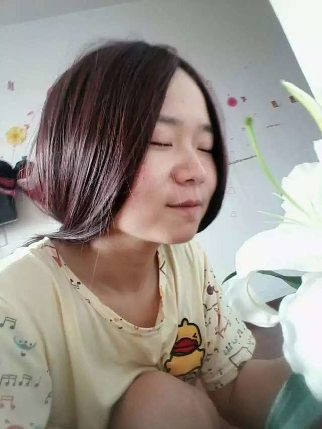 女王冰馨的主播照片