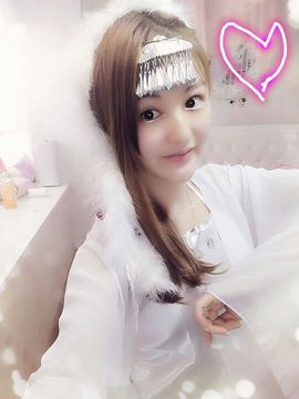 大眼萌宝米雪主播照片