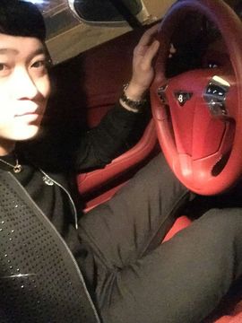 べ瑞森づ主播照片