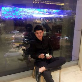 べ瑞森づ主播照片