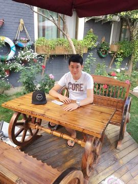 べ瑞森づ主播照片