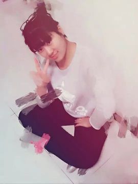 糖果甜腻腻主播照片