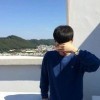 需要人陪♚海报