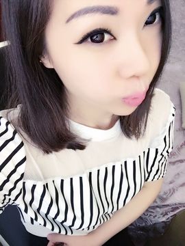 好声音洁洁主播照片