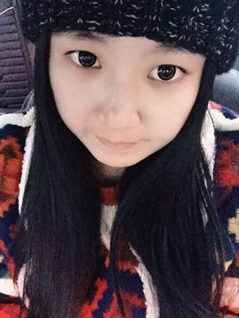 夜烨叶业主播照片