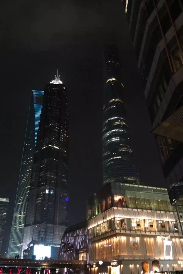 🌊余生一个浪的主播照片