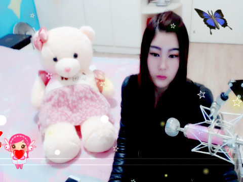 妄想w的主播海报