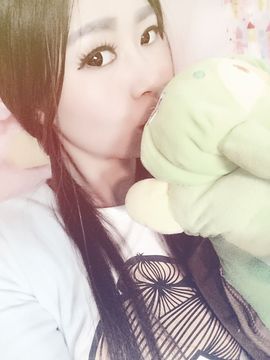 ╃灬✿玥儿主播照片