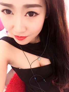 ╰❐╬➷﹏小妖精主播照片