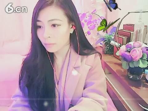 ♥♡灬唇印゛情钟初见的图片