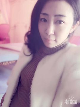 小美金桐主播照片