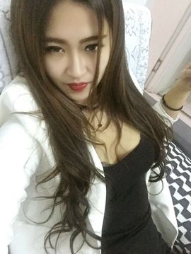 金灿灿ゞ❤勿忘心安主播照片